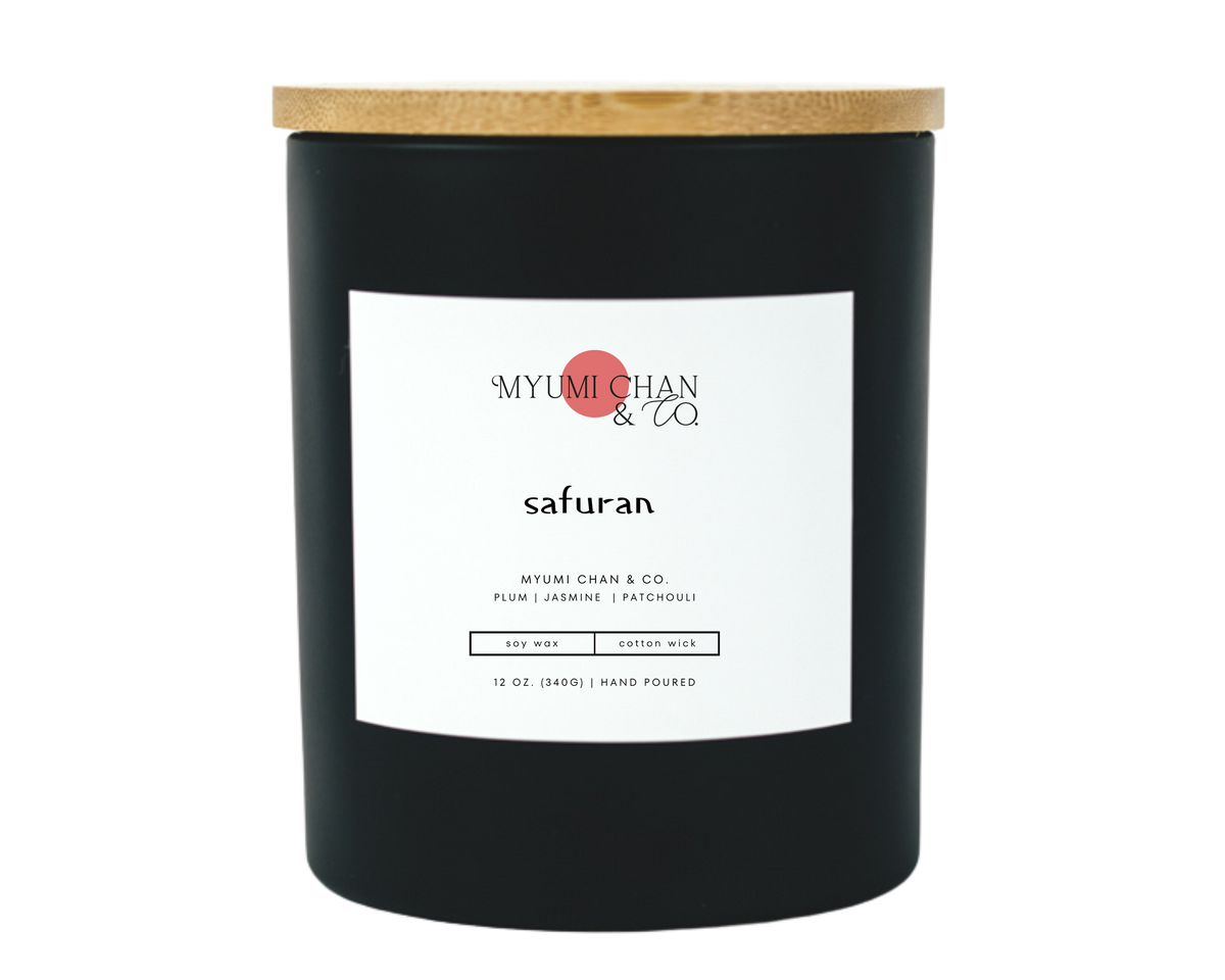 Safuran fall soy candle by Myumi Chan & Co.